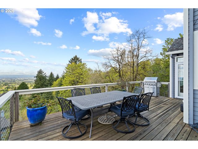 3010 Nw CHAPIN Dr, Portland, OR 97229