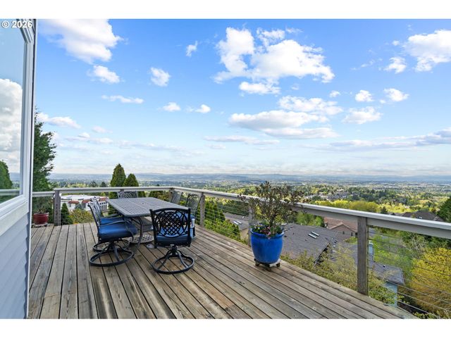 3010 Nw CHAPIN Dr, Portland, OR 97229