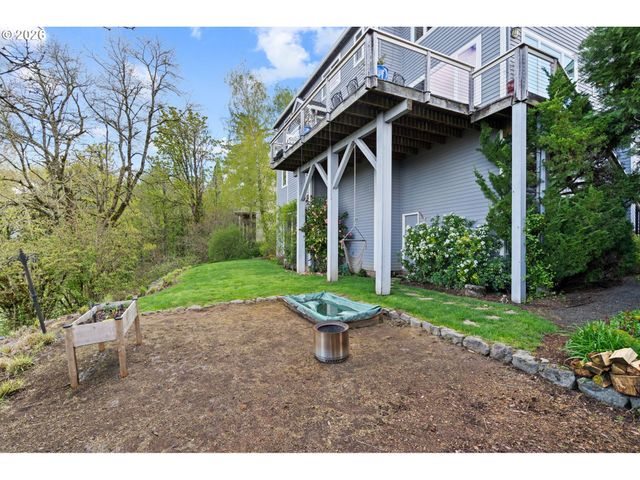 3010 Nw CHAPIN Dr, Portland, OR 97229