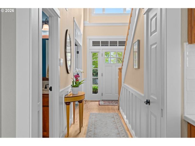 3010 Nw CHAPIN Dr, Portland, OR 97229