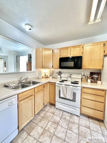 880 Liberty Lane, Rexburg, ID 83440