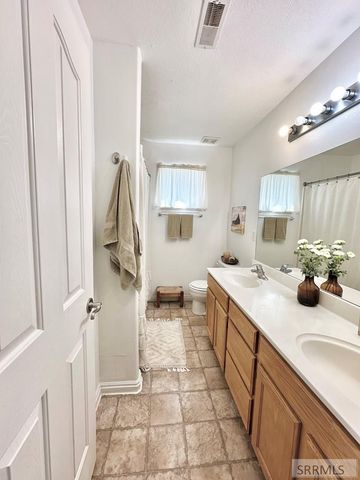 880 Liberty Lane, Rexburg, ID 83440