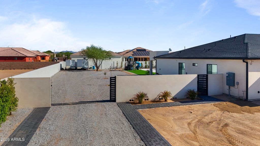 20226 W MADRE DEL ORO Drive, Wittmann, AZ 85361 — photo 3