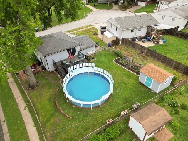 611 N Aztec Place, Independence, MO 64056