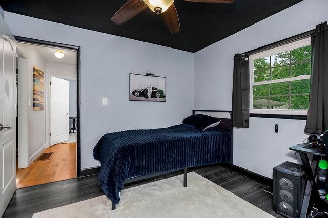 611 N Aztec Place, Independence, MO 64056