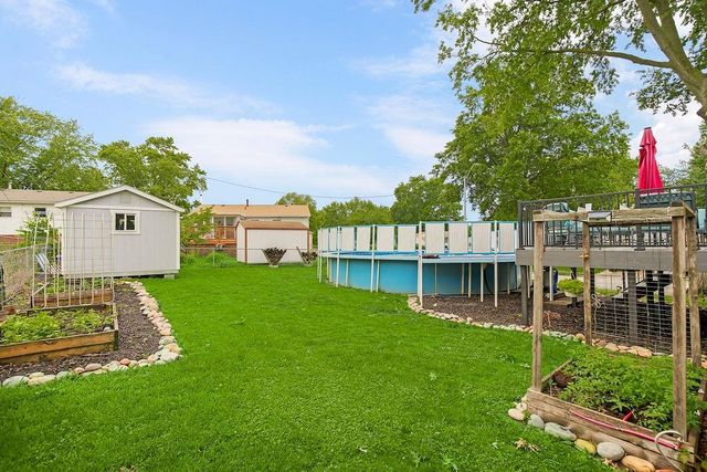 611 N Aztec Place, Independence, MO 64056