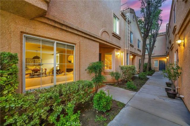 25112 Steinbeck Avenue D, Stevenson Ranch, CA 91381