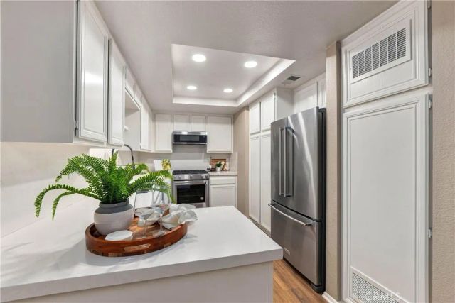 25112 Steinbeck Avenue D, Stevenson Ranch, CA 91381