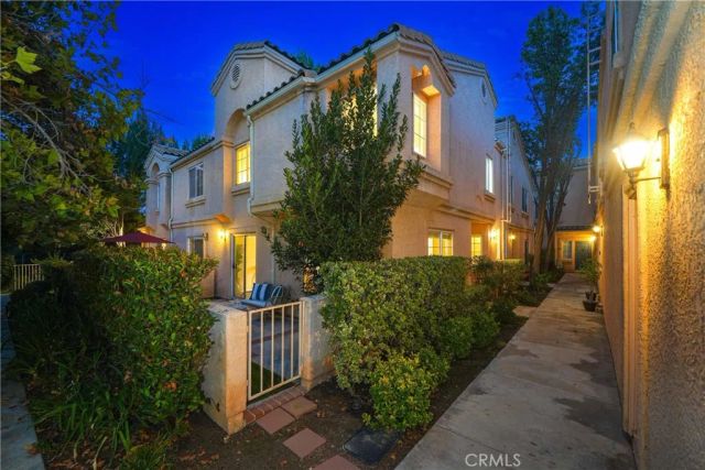 25112 Steinbeck Avenue D, Stevenson Ranch, CA 91381