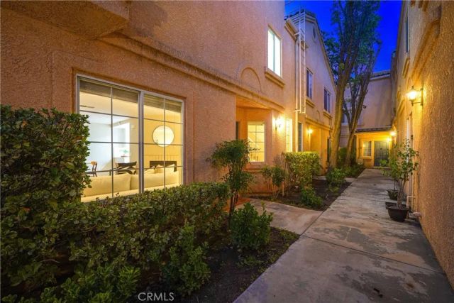25112 Steinbeck Avenue D, Stevenson Ranch, CA 91381