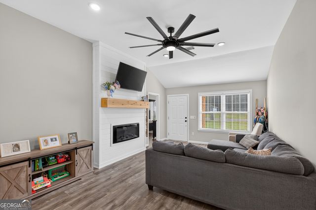 251 Cutter Gap SE, Ludowici, GA 31316