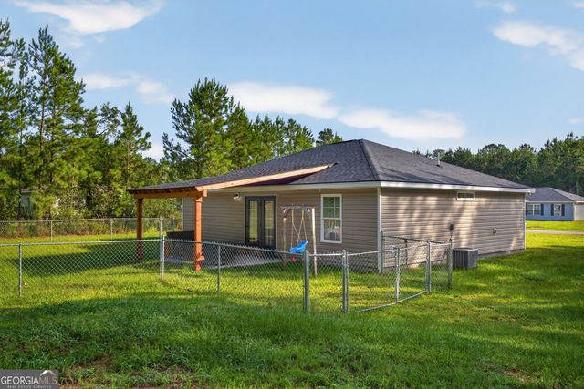 251 Cutter Gap SE, Ludowici, GA 31316