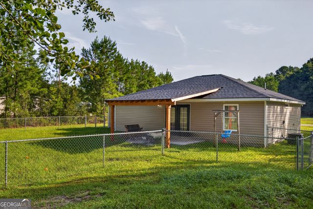 251 Cutter Gap SE, Ludowici, GA 31316