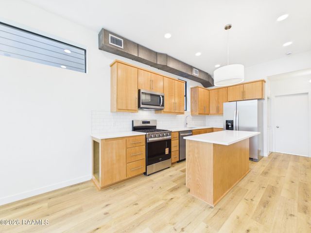 1120 S Washington Street 101&201, Lafayette, LA 70501
