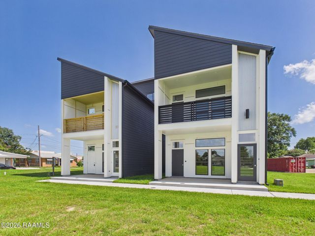 1120 S Washington Street 101&201, Lafayette, LA 70501