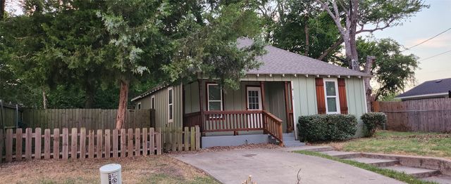 902 Davy Crockett Street, Rockwall, TX 75087
