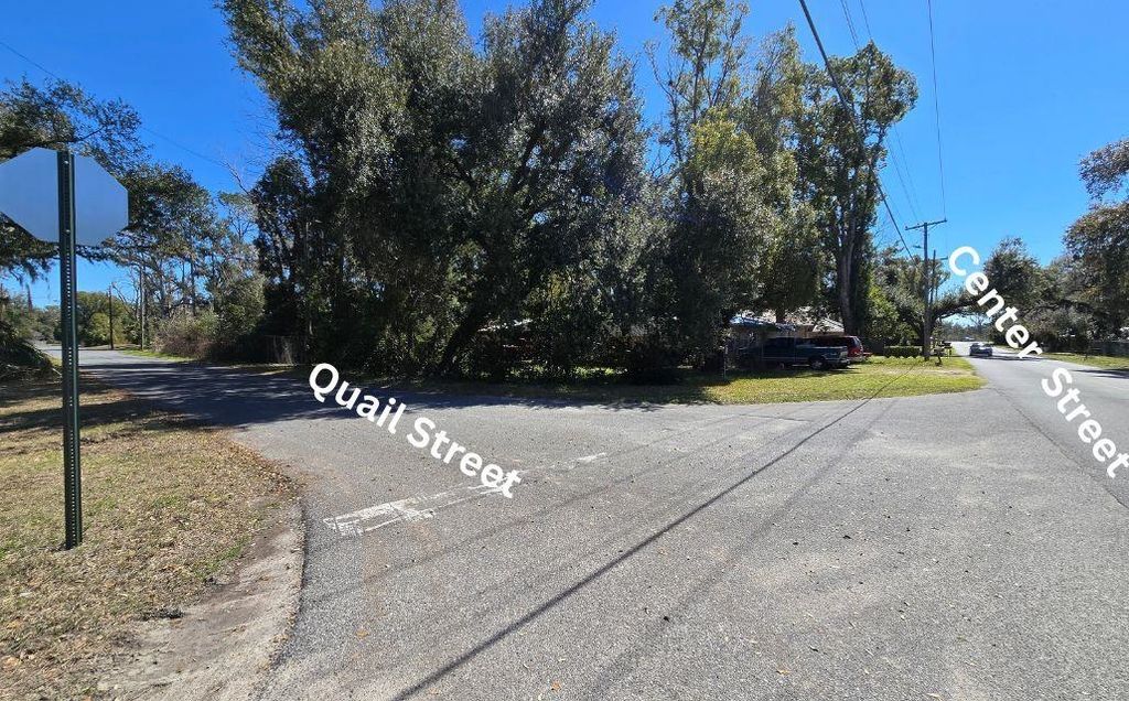 1302 S Center Street, Perry, FL 32348