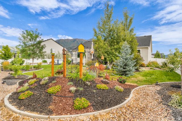 2454 W JACKSON ST, Mapleton, UT 84664