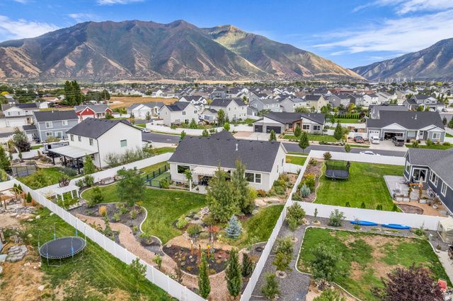 2454 W JACKSON ST, Mapleton, UT 84664