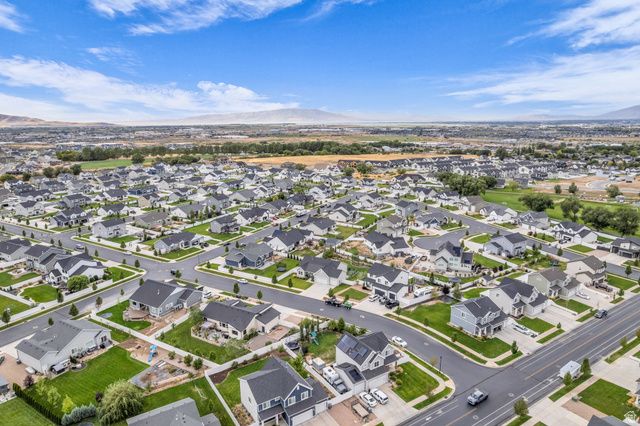 2454 W JACKSON ST, Mapleton, UT 84664