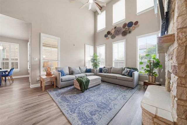 447 Clear Springs HOLW, Buda, TX 78610