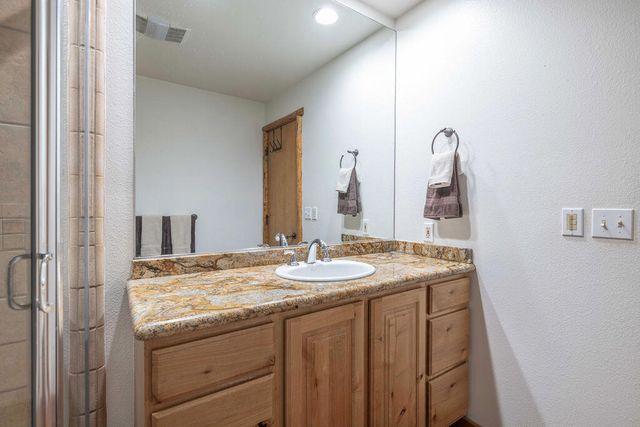 385 Sunrise Way, Big Bear, CA 92315