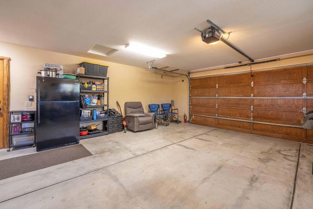 385 Sunrise Way, Big Bear, CA 92315