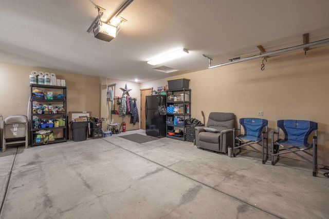 385 Sunrise Way, Big Bear, CA 92315