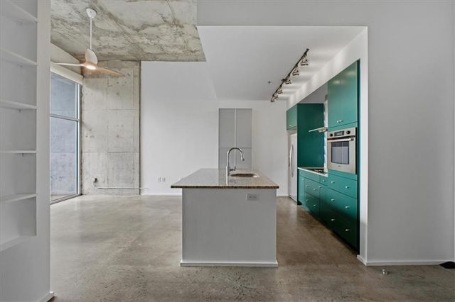 130 Arizona Avenue NE 415, Atlanta, GA 30307