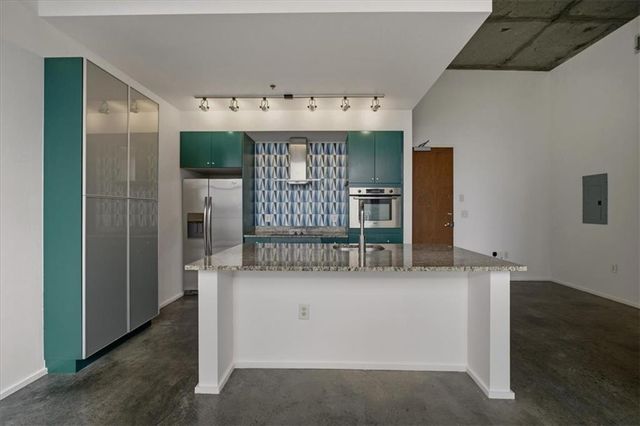 130 Arizona Avenue NE 415, Atlanta, GA 30307