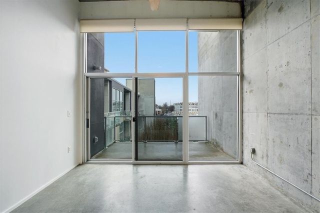 130 Arizona Avenue NE 415, Atlanta, GA 30307