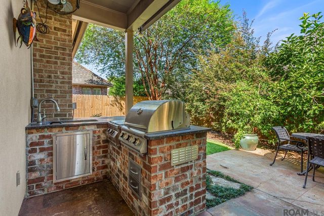 9613 Octavia Ave, Baton Rouge, LA 70809