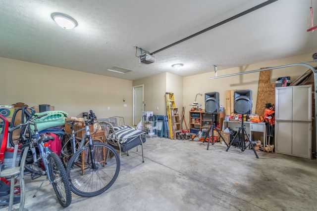 606 Coleman Drive, Berea, KY 40403