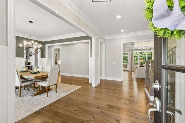1060 Kent Court, Milton, GA 30004