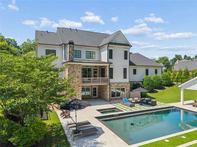 1060 Kent Court, Milton, GA 30004