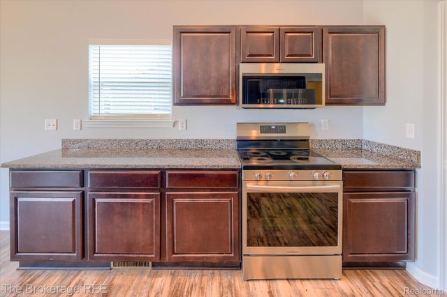 1437 Pondview Drive, Davison Township, MI 48423
