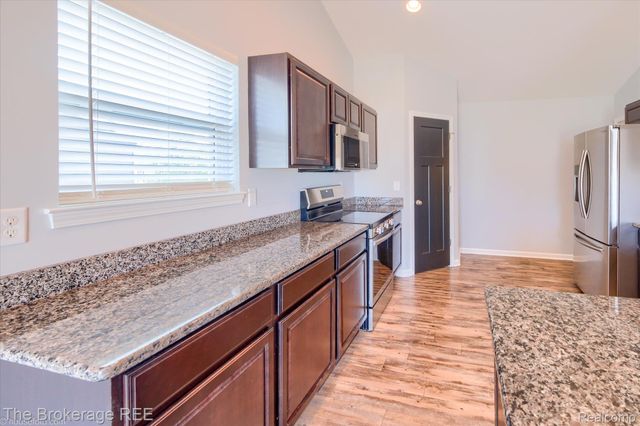 1437 Pondview Drive, Davison Township, MI 48423