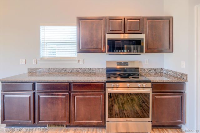 1437 Pondview Drive, Davison Township, MI 48423