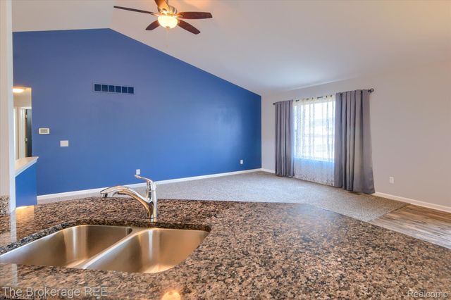 1437 Pondview Drive, Davison Township, MI 48423