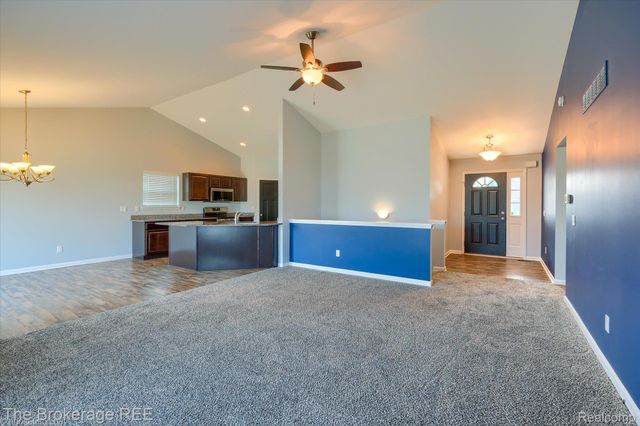 1437 Pondview Drive, Davison Township, MI 48423