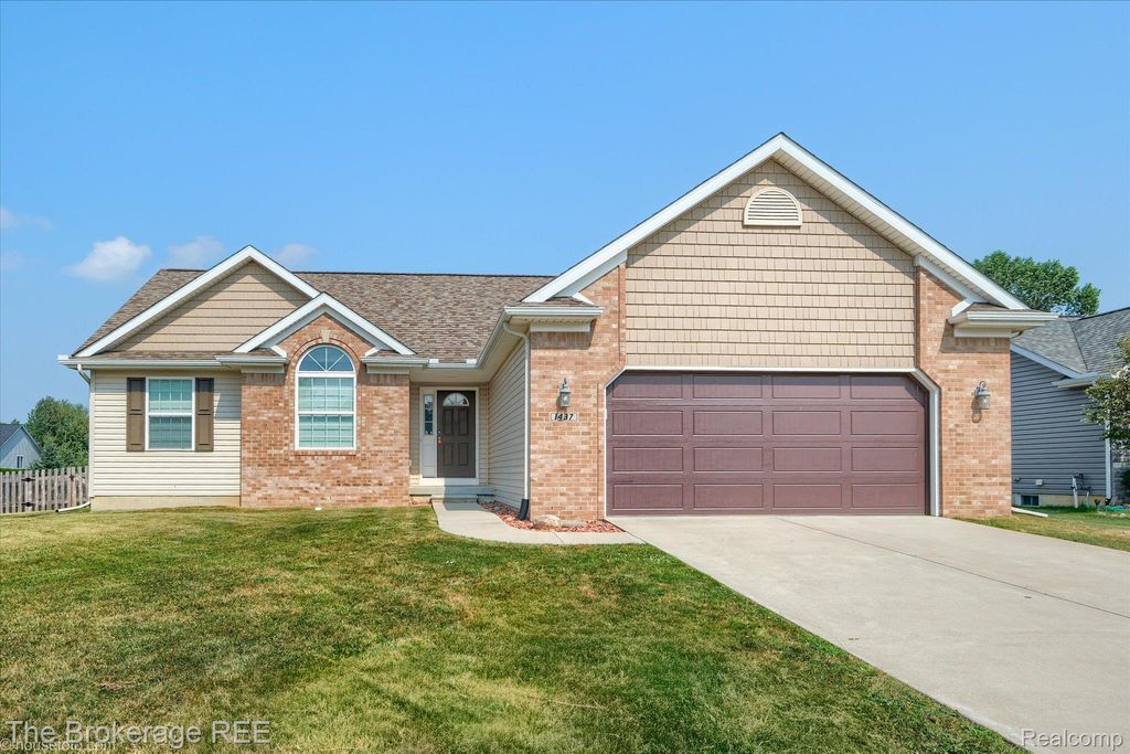 1437 Pondview Drive, Davison Township, MI 48423