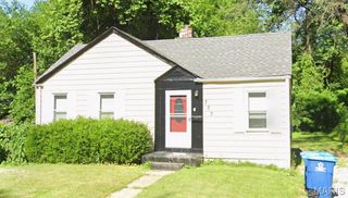333 Plaza Avenue, Ferguson, MO 63135