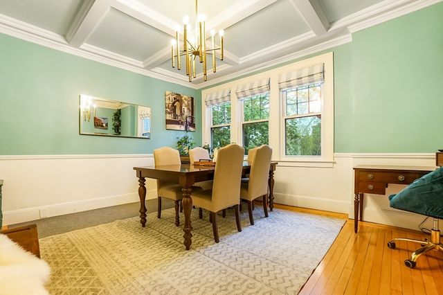 569 Franklin St 6, Melrose, MA 02176