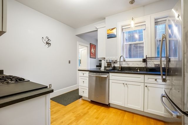 569 Franklin St 6, Melrose, MA 02176