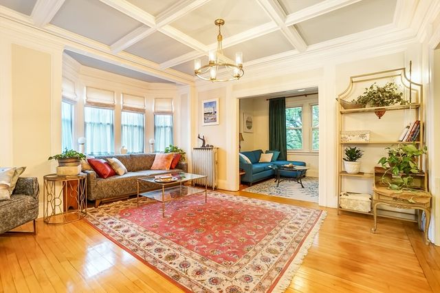 569 Franklin St 6, Melrose, MA 02176