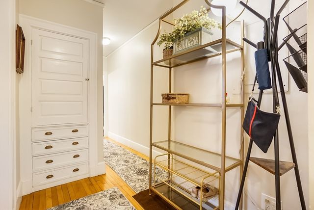 569 Franklin St 6, Melrose, MA 02176