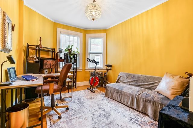 569 Franklin St 6, Melrose, MA 02176