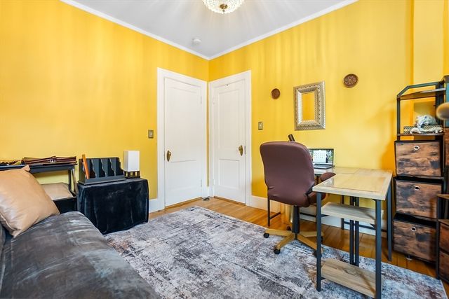 569 Franklin St 6, Melrose, MA 02176