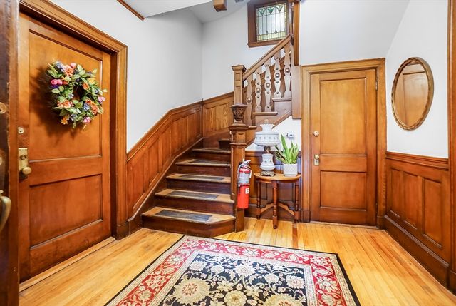 569 Franklin St 6, Melrose, MA 02176