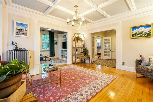569 Franklin St 6, Melrose, MA 02176
